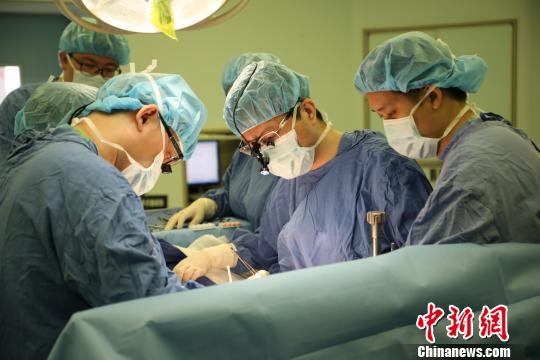 媽媽捐肝180克！專家成功為80天大嬰兒活體肝移植