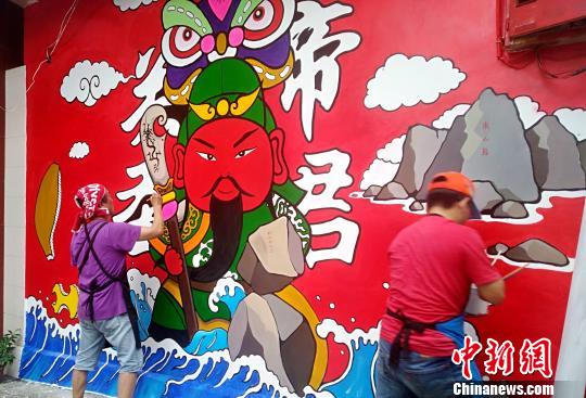 金門王明宗團(tuán)隊(duì)創(chuàng)作的《威震東山》?！×秩A藝 攝