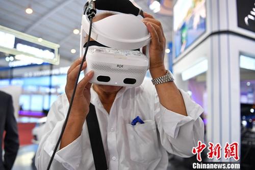 資料圖：中國科技企業(yè)亮相展會。<a target='_blank' href='http://www.chinanews.com/'>中新社</a>記者 劉冉陽 攝
