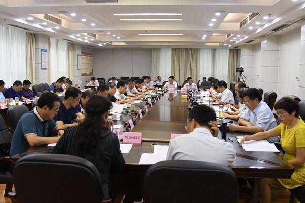 6月28日，湖北省十堰市政協(xié)召開專題協(xié)商會(huì)聚焦康養(yǎng)產(chǎn)業(yè)發(fā)展。