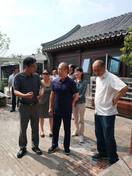交道口街道工委、辦事處負(fù)責(zé)人介紹共生院修繕基本情況