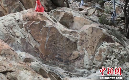 賀蘭山巖畫(huà)：歲月失語(yǔ)唯石能言