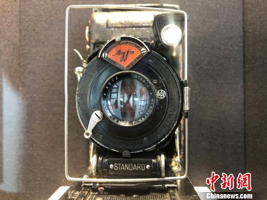 老上海三零年代生活物件主題展展品——照相機(jī)?！⌒烀黝?攝