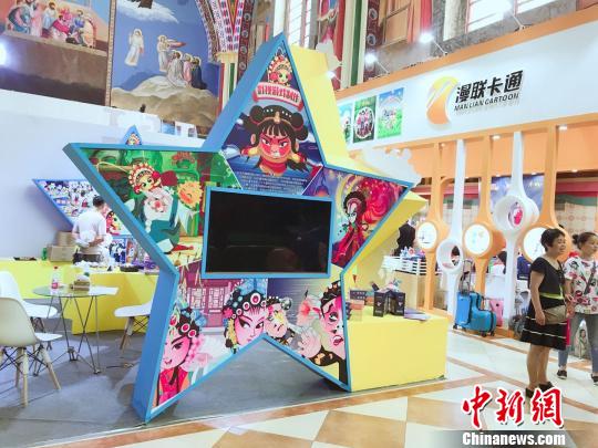 “漫游湘軍”成為湖南文化的一張靚麗名片?！∴囅?攝