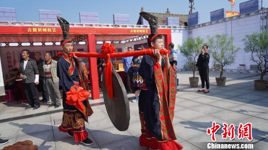 全球華人武圣關(guān)公朝圣大典活動現(xiàn)場。　杜利勇 攝