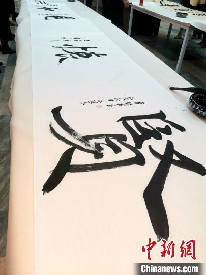 2019“年度漢字”評選活動由山東省語言文字工作委員會辦公室與山東教育電視臺共同發(fā)起，以“禮敬中國漢字，記錄時代脈動，傳承中華文明”為主題?！⊥跛加?攝