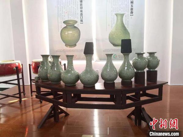 圖為越窯青瓷?！×植?攝