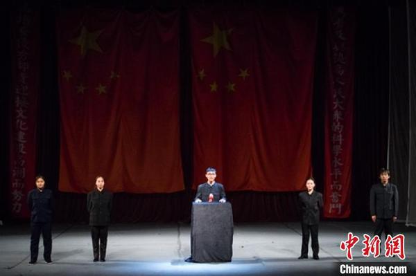 孟憲承在時局動蕩之際，不顧前途、全力支持愛國運動?！≤窡?攝