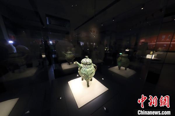 山西青銅博物館文物?！堅?攝