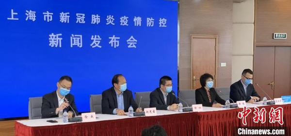 引領線上閱讀風潮、創(chuàng)新閱讀模式上海出版、發(fā)行機構破局“庭前冷落”
