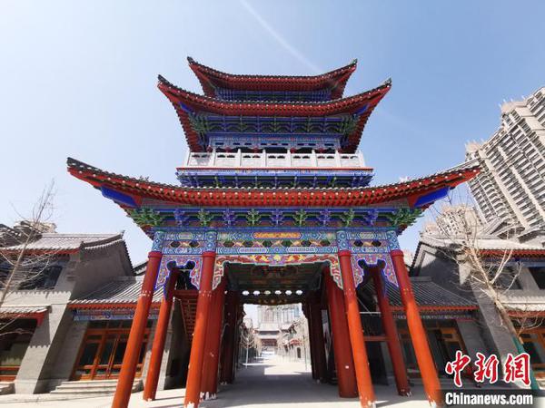 圖為蘭州老街一景?！堟?攝