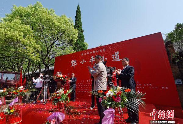 點(diǎn)擊進(jìn)入下一頁