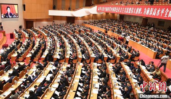 資料圖： 2020年1月11日 浙江省政協(xié)十二屆三次會(huì)議開(kāi)幕。　張茵 攝