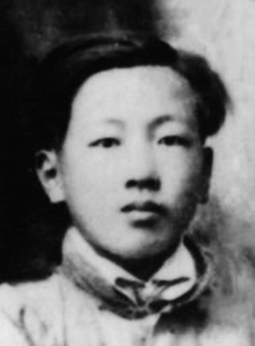 1946年1月17日，朱訓(xùn)入黨后于淮陰拍下的照片。