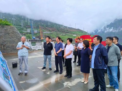 △2023年8月，西藏自治區(qū)政協(xié)黨組副書記、副主席孟曉林率區(qū)政協(xié)經(jīng)濟(jì)和人口資源環(huán)境委員會考察組，圍繞“加快水能資源開發(fā)、推動清潔能源發(fā)展”在廣西、四川、云南開展學(xué)習(xí)考察。