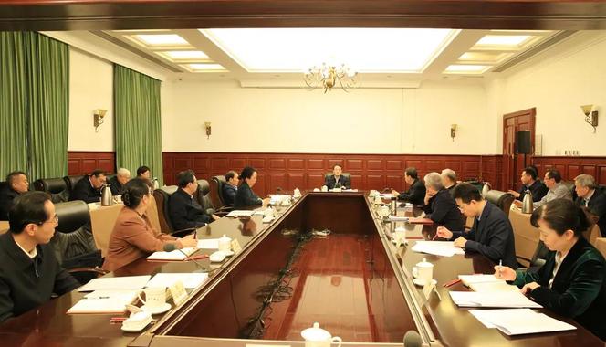 天津市政協(xié)召開十五屆四十次主席會議