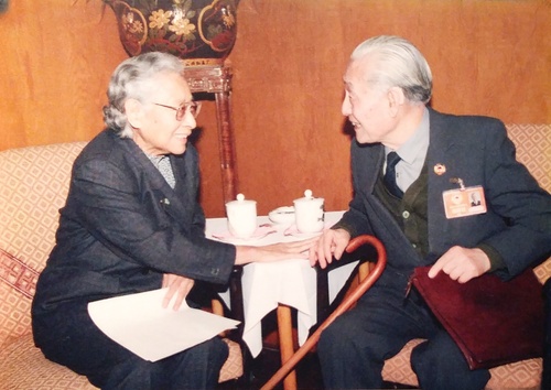 1992年3月，全國政協(xié)七屆五次會議在北(7158447)-20250512094148
