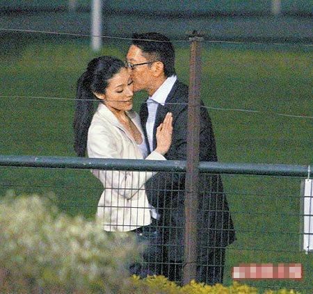 蔣雯麗法國偷情現(xiàn)實版娘要嫁人？盤點明星偷情被拍提褲瞬間【2】