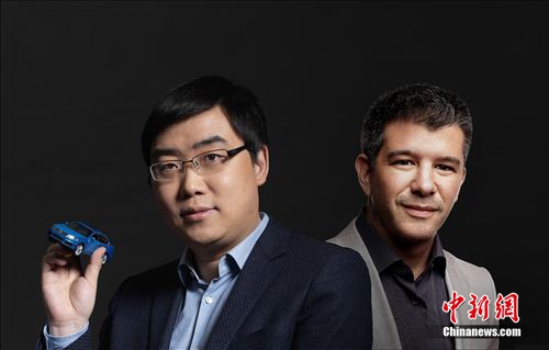 左：滴滴出行創(chuàng)始人兼CEO程維。右：Uber創(chuàng)始人Travis Kalanick。